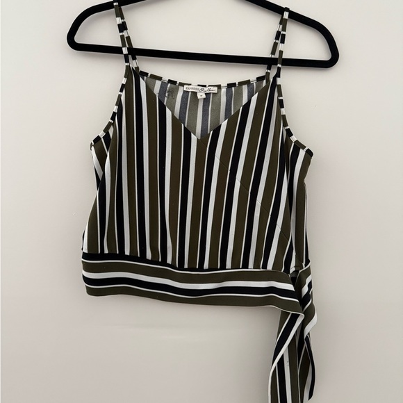 Express Green/Black/White Cami Top & High Waisted Pants 2 piece set, Medium - Picture 6 of 9